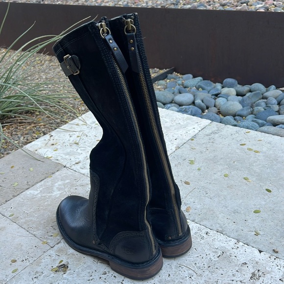 Rare UGG W Castille zip-up boots, like new - Picture 5 of 16